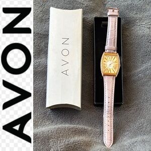 New Avon Montre-Bracelet Lavender Strap Quartz Watch